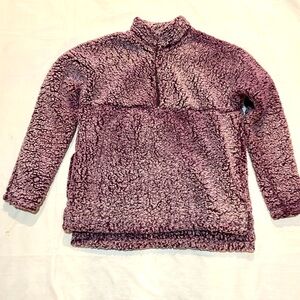 Emily B quarter zip pull over so fuzzy and warm!